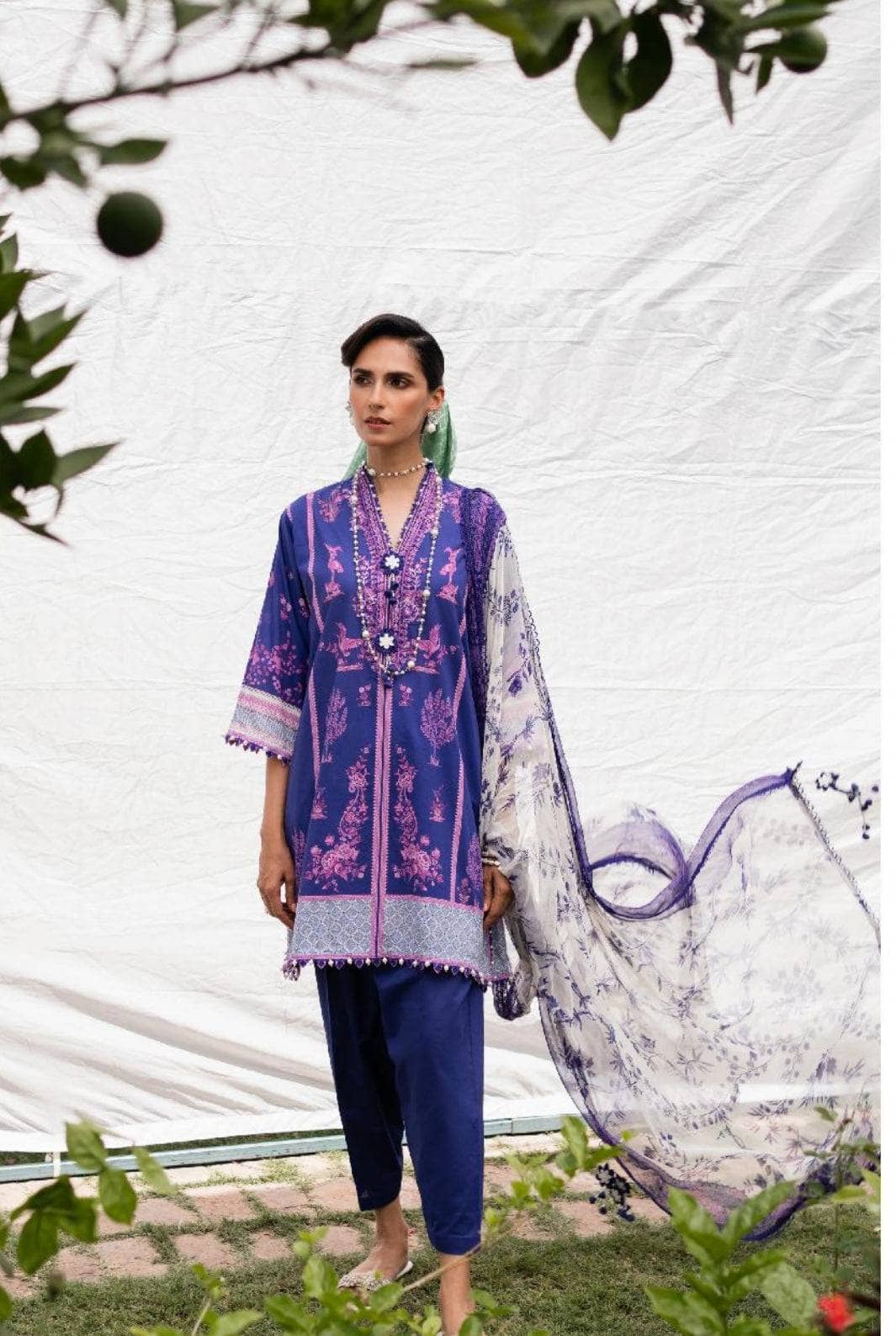 img_sana_safinaz_muzlin_lawn_23_awwal_boutique