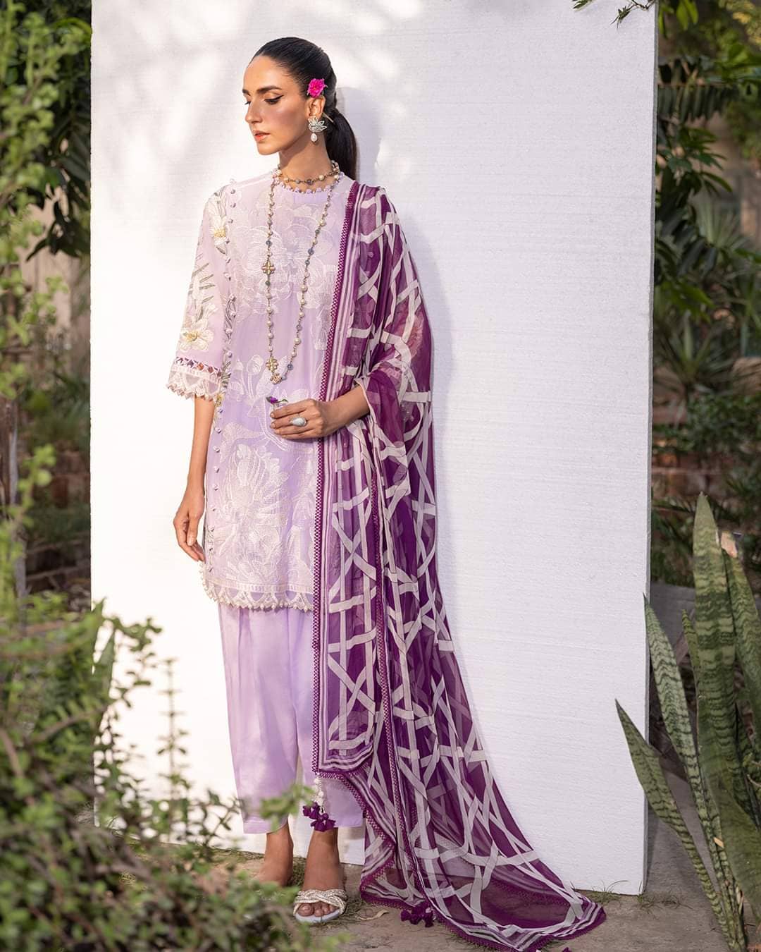 img_sana_safinaz_muzlin_lawn_23_awwal_boutique
