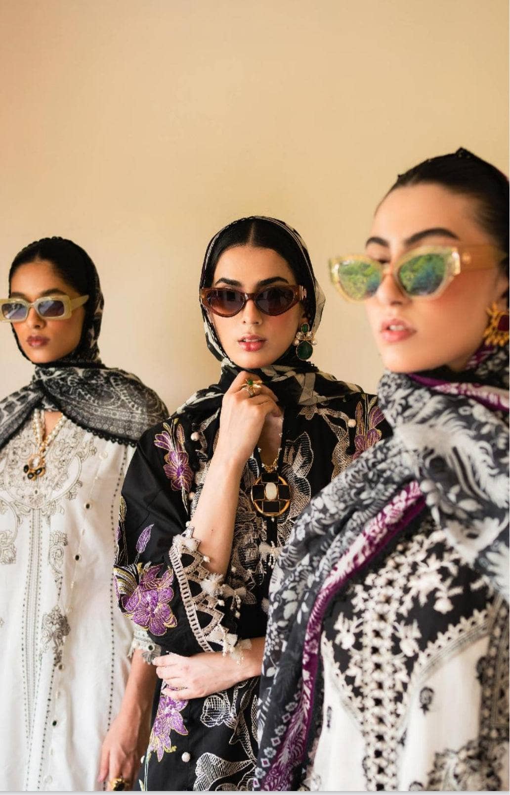 img_sana_safinaz_muzlin_lawn_23_awwal_boutique