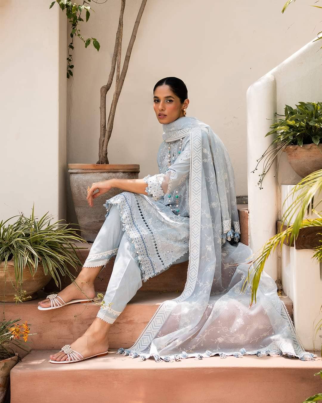 img_sana_safinaz_muzlin_lawn_23_awwal_boutique
