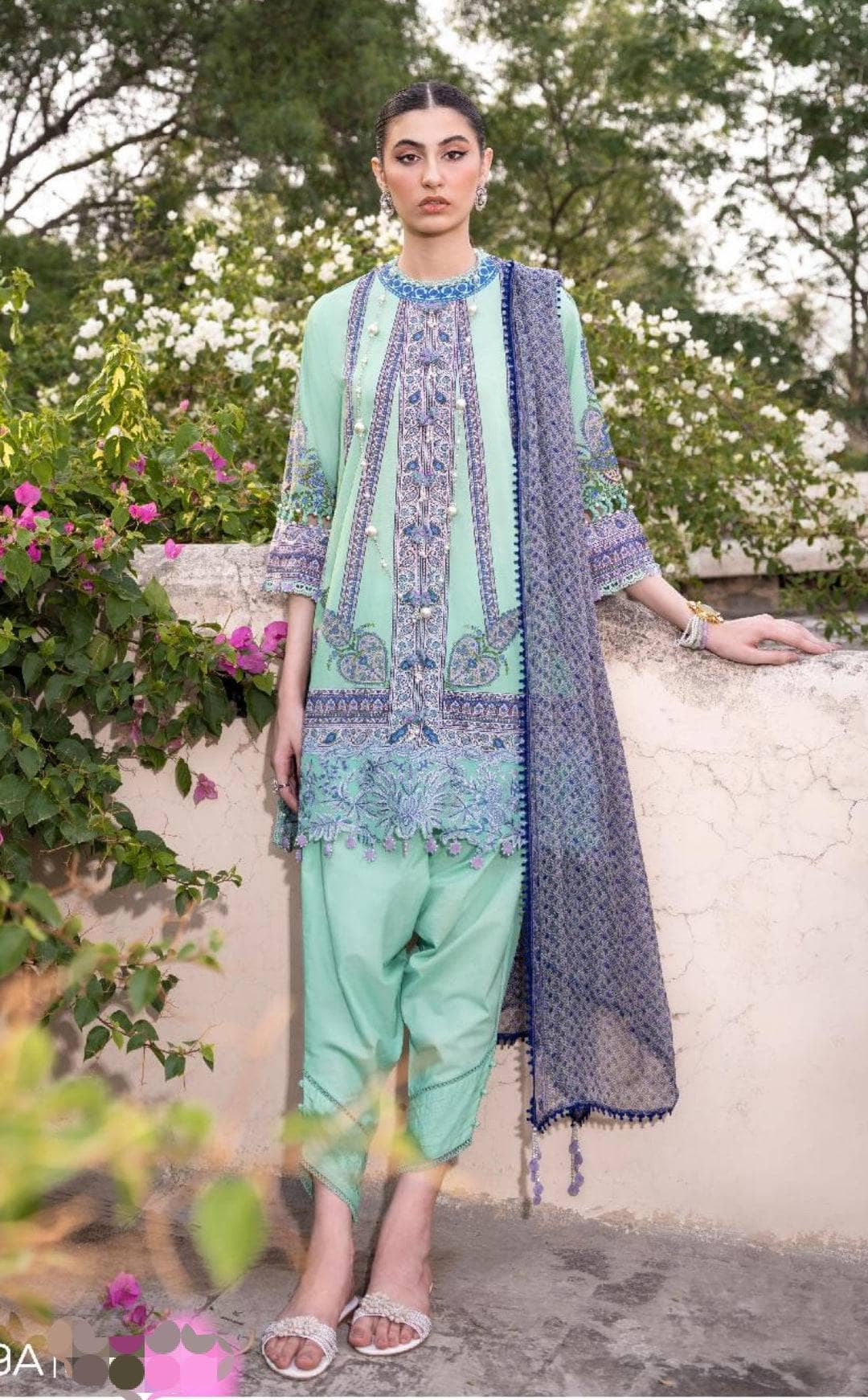 img_sana_safinaz_muzlin_lawn_23_awwal_boutique