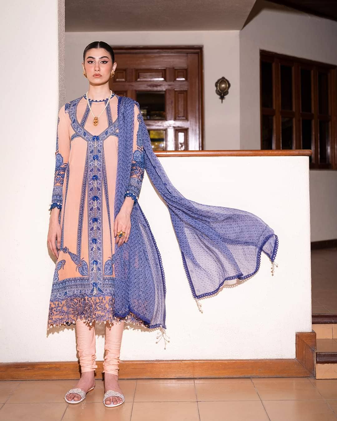 img_sana_safinaz_muzlin_lawn_23_awwal_boutique