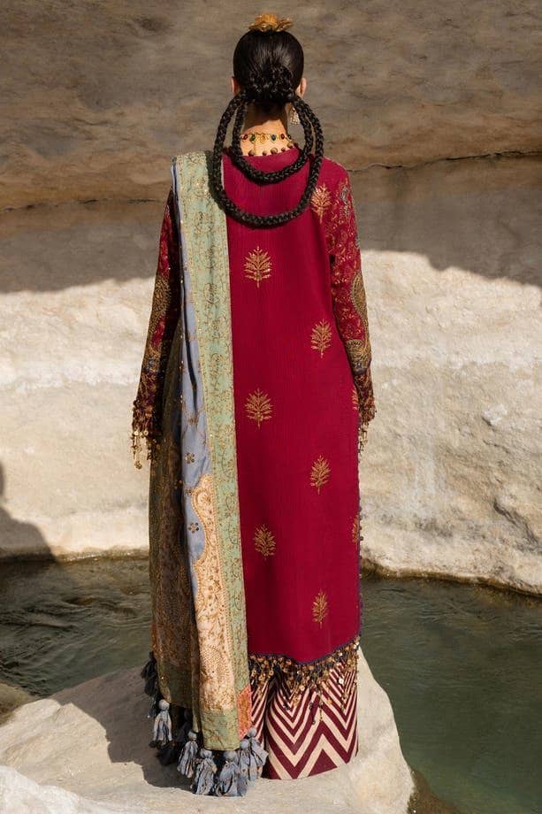 img_sana_safinaz_winter_23_awwal_boutique