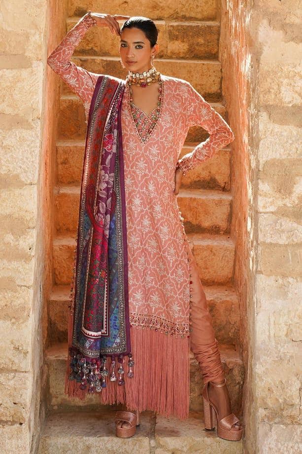 img_sana_safinaz_winter_23_awwal_boutique