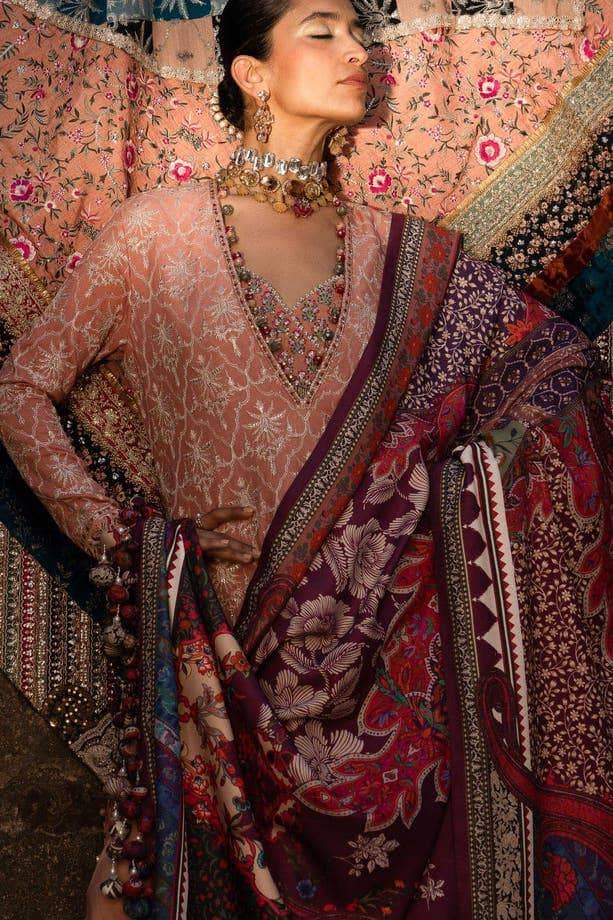 img_sana_safinaz_winter_23_awwal_boutique