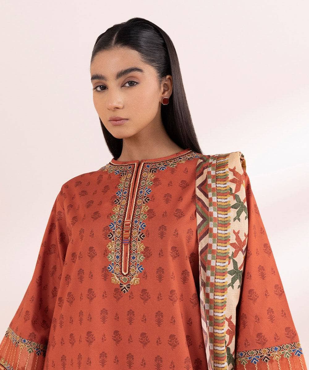 img_sapphire_lawn_24_awwal_boutique