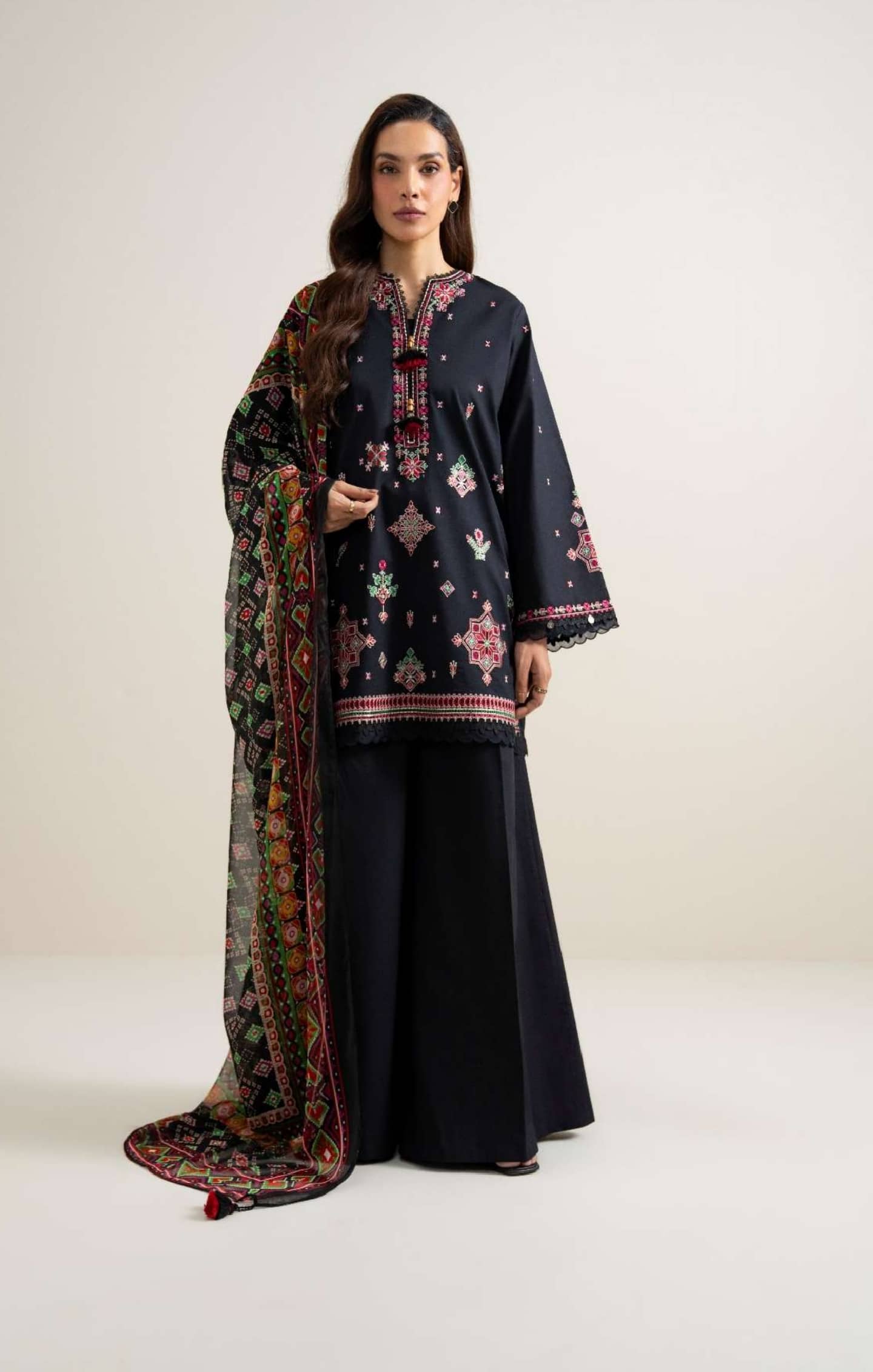 img_sapphire_andaz_lawn_26_awwal_boutique