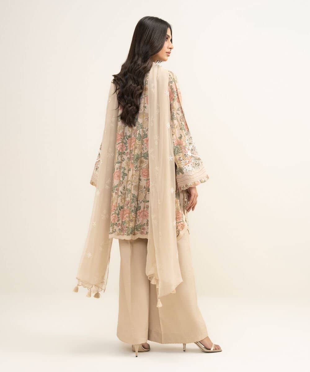 Sapphire Luxury Lawn 26/3PEJQS26V416/Light Coral