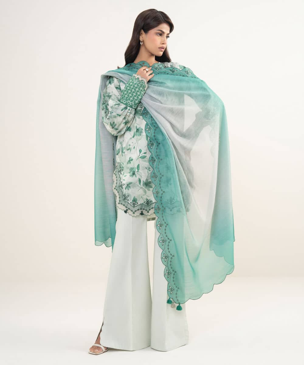 Sapphire Luxury Lawn 26/3PESGS26V355/Green & Off White