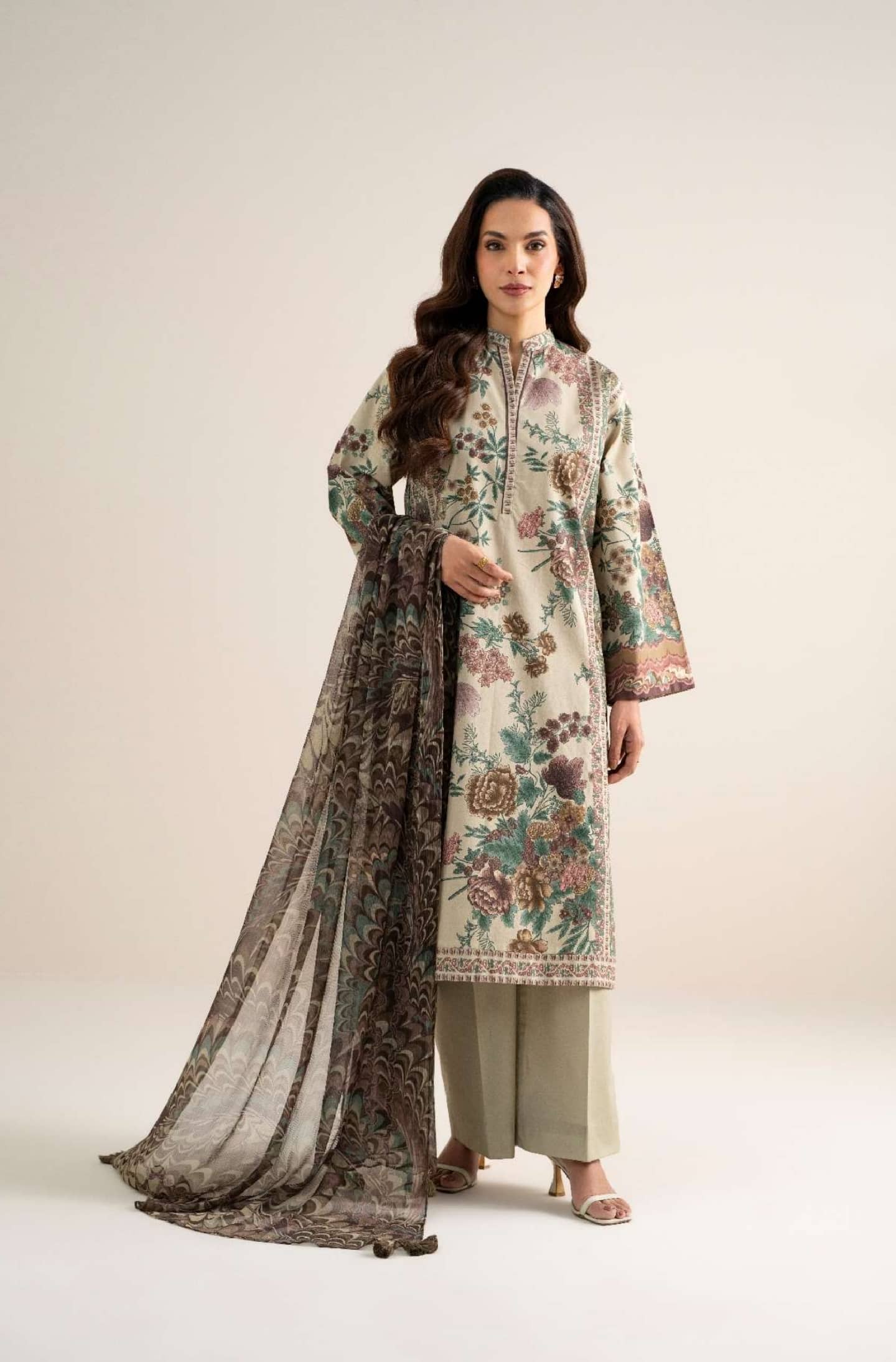 Sapphire Sukoon Luxury Lawn 26/U3P-DYS26V7-108