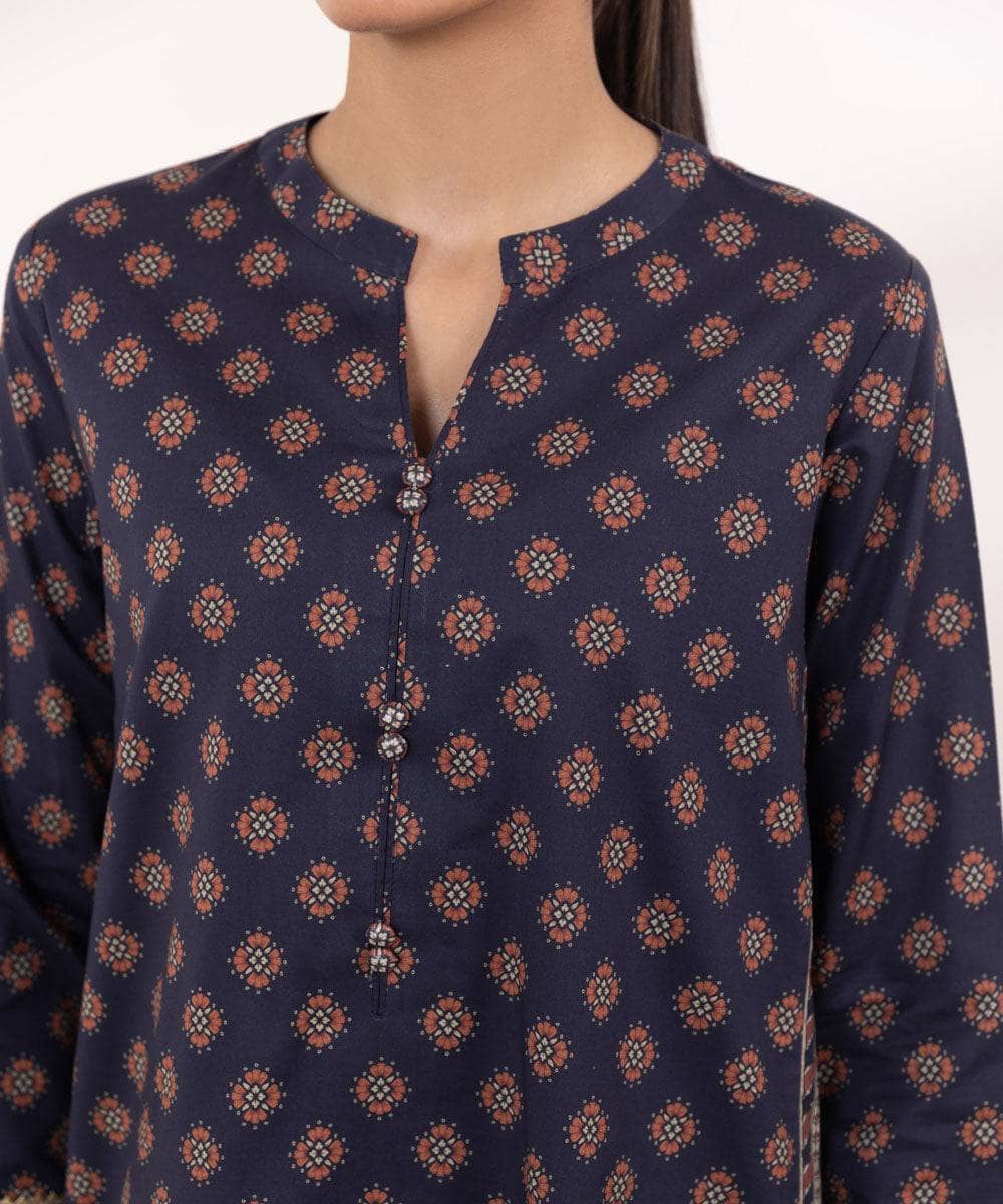 img_sapphire_intermix_awwal_boutique