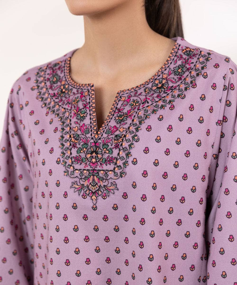 img_sapphire_intermix_awwal_boutique