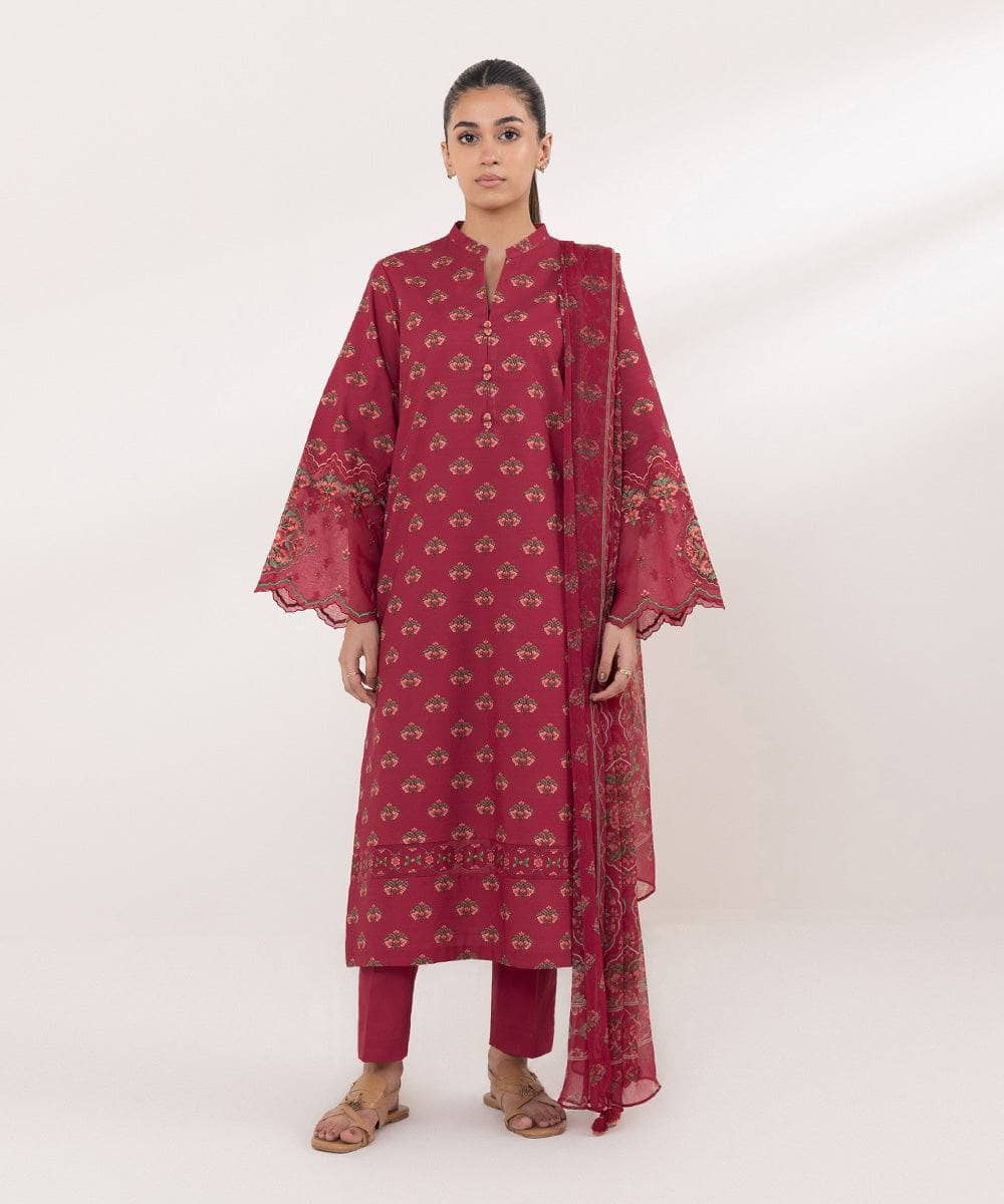 img_sapphire_intermix_awwal_boutique