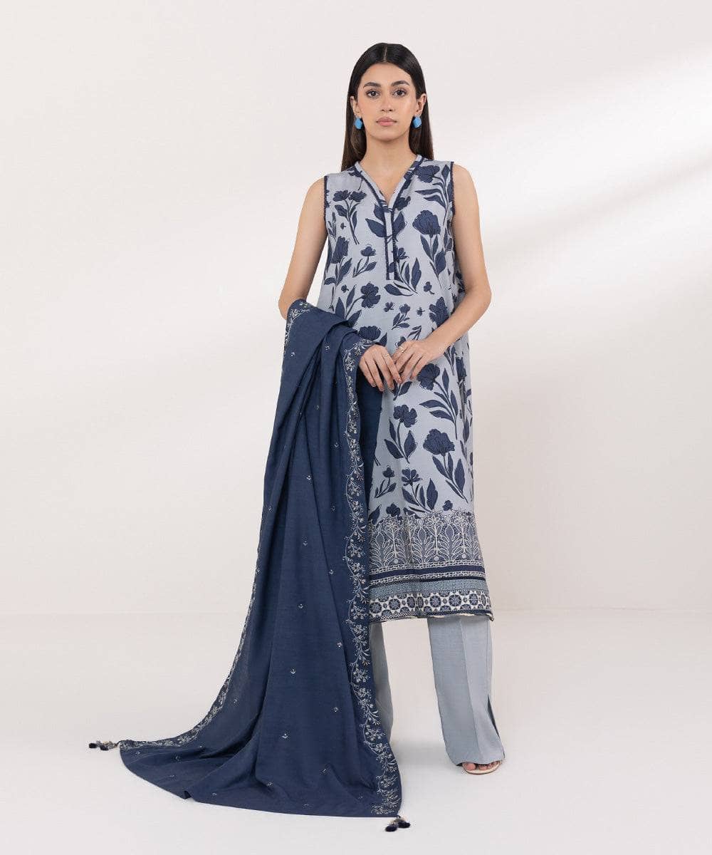 img_sapphire_intermix_awwal_boutique