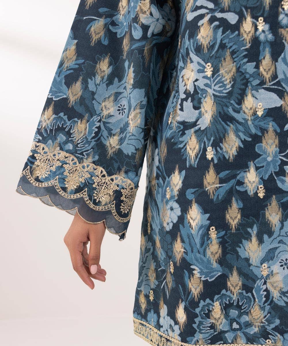 img_sapphire_intermix_awwal_boutique
