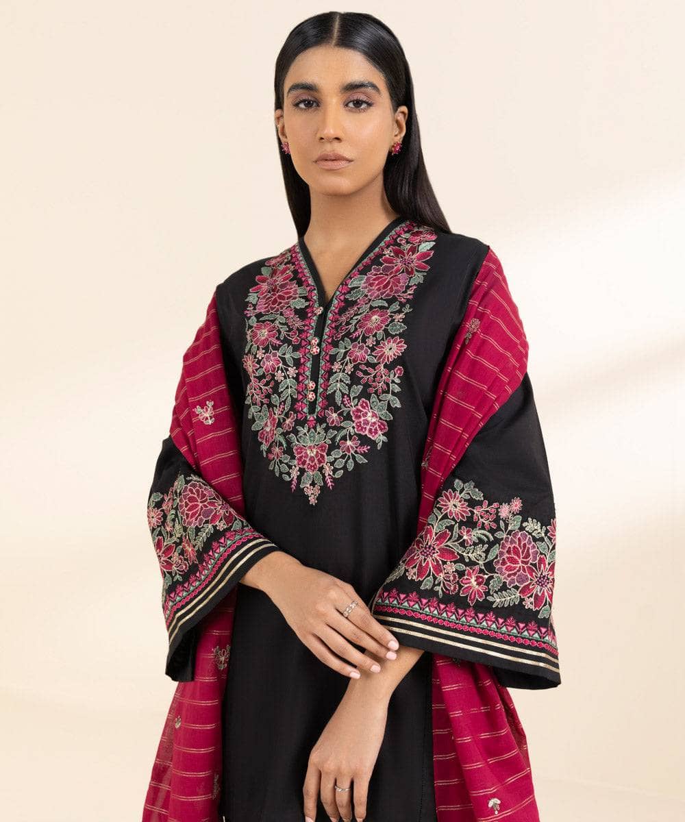 Sapphire Intermix 25/Embroidered Cotton Suit/Black Raspberry Sauce
