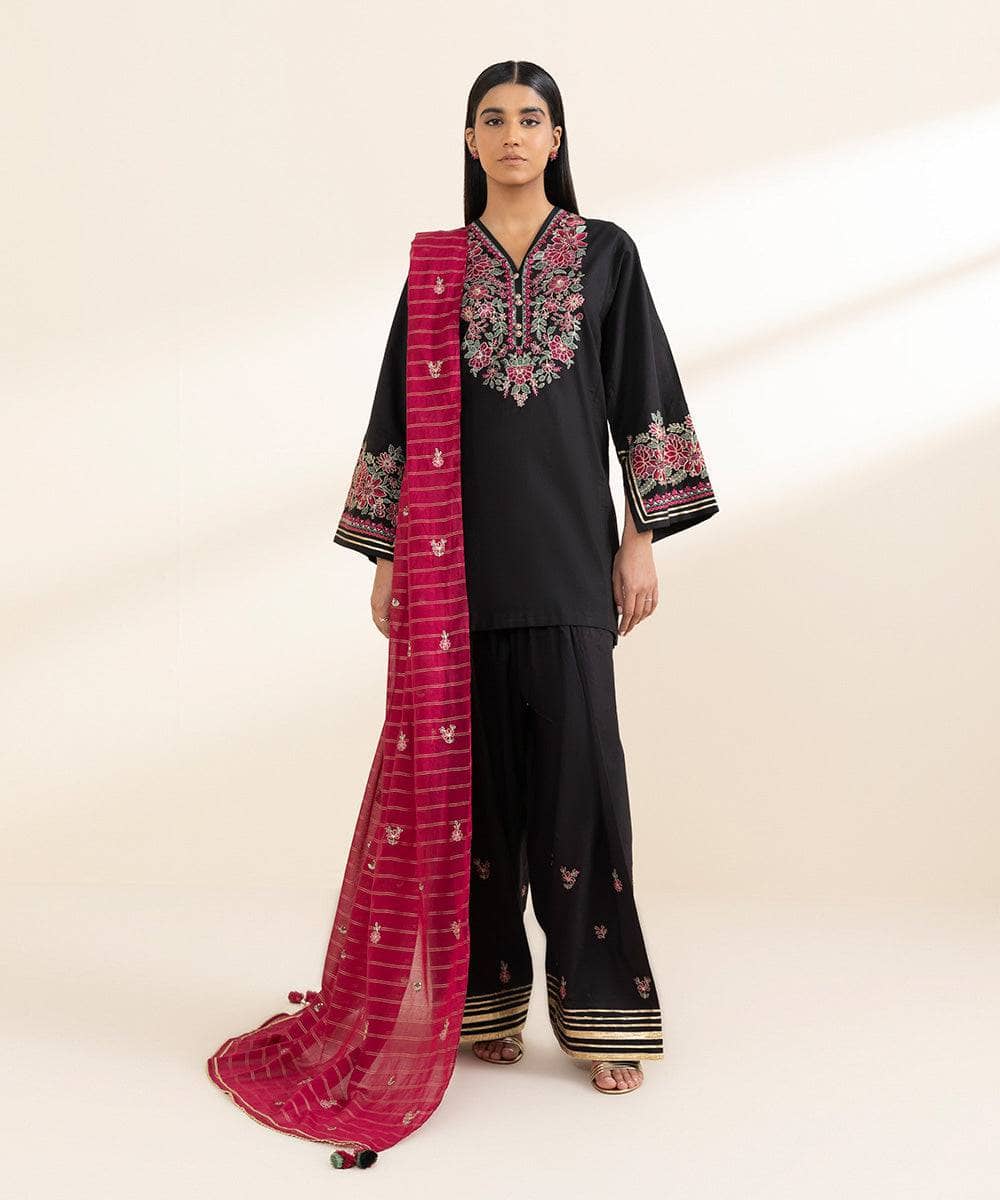 Sapphire Intermix 25/Embroidered Cotton Suit/Black Raspberry Sauce