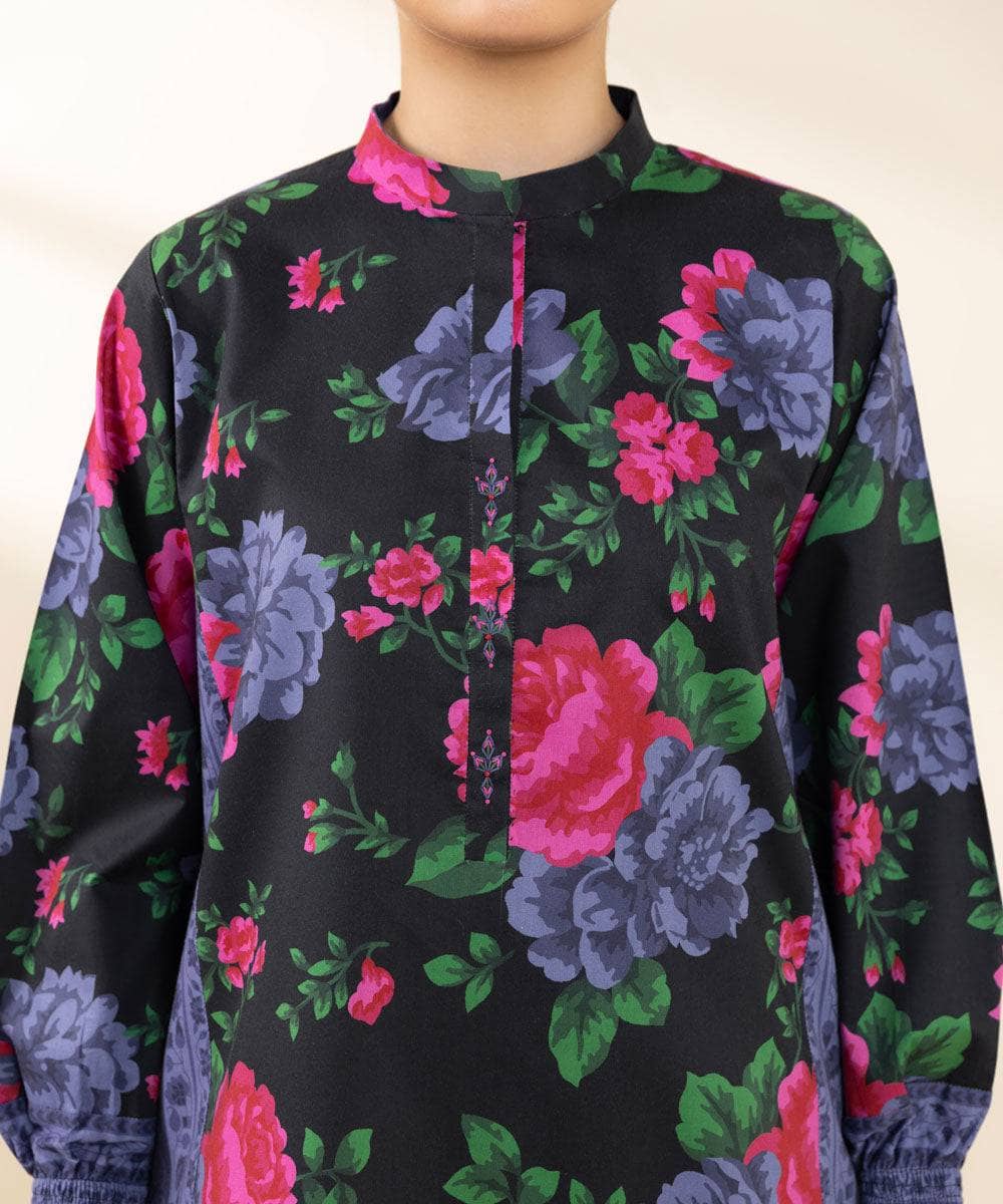 img_sapphire_lawn_awwal_boutique