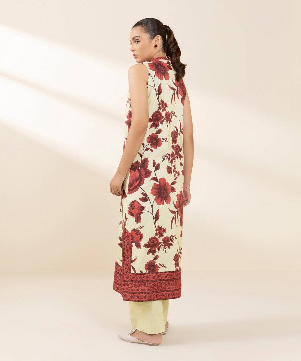 img_sapphire_intermix_awwal_boutique
