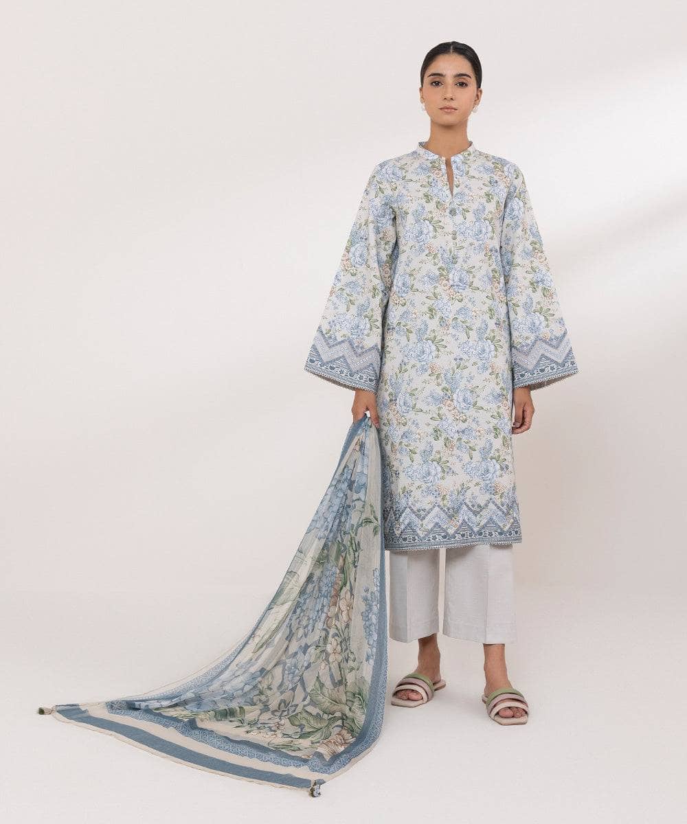 img_sapphire_lawn_24_awwal_boutique