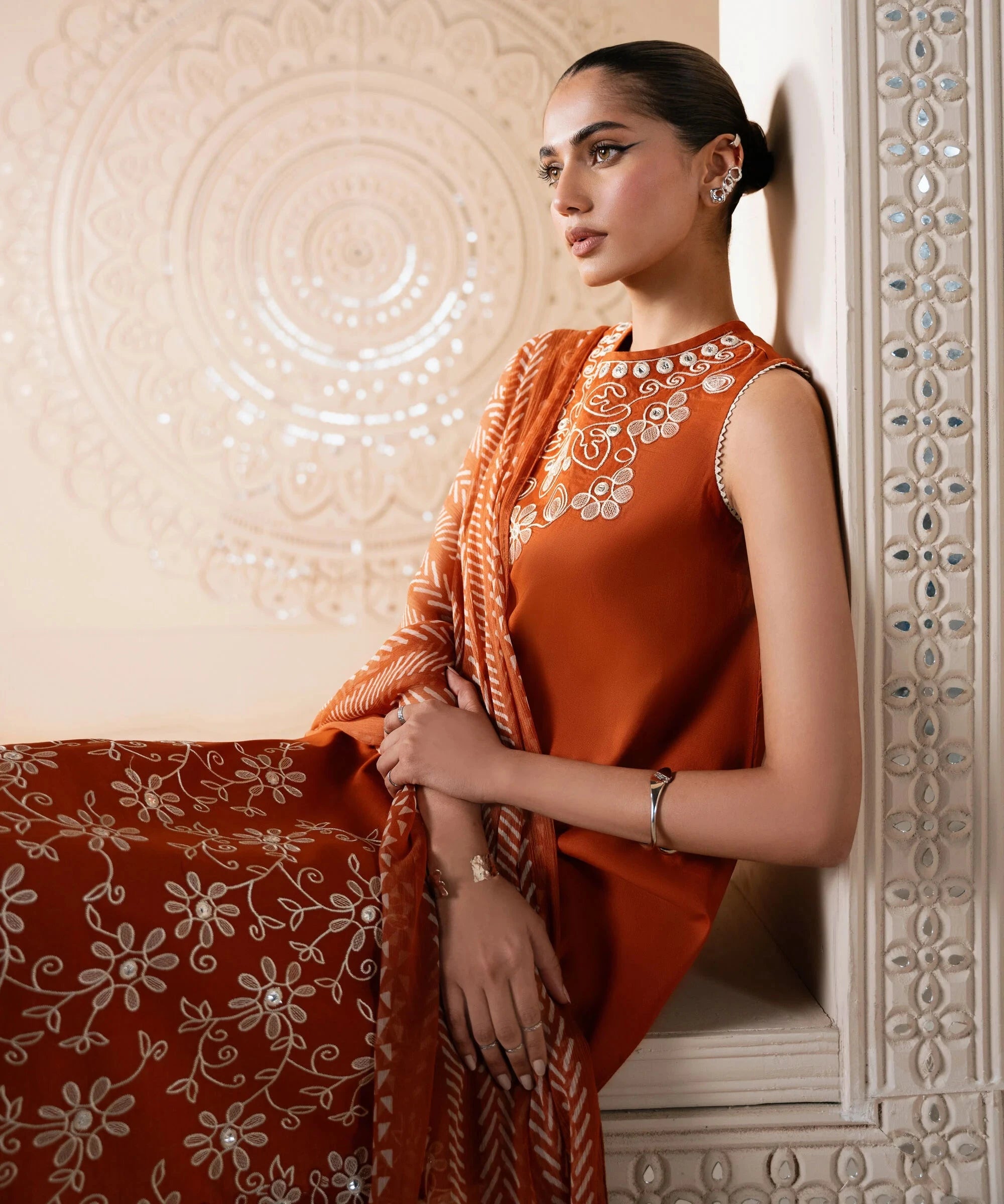 img_sapphire_pre_fall_awwal_bputique