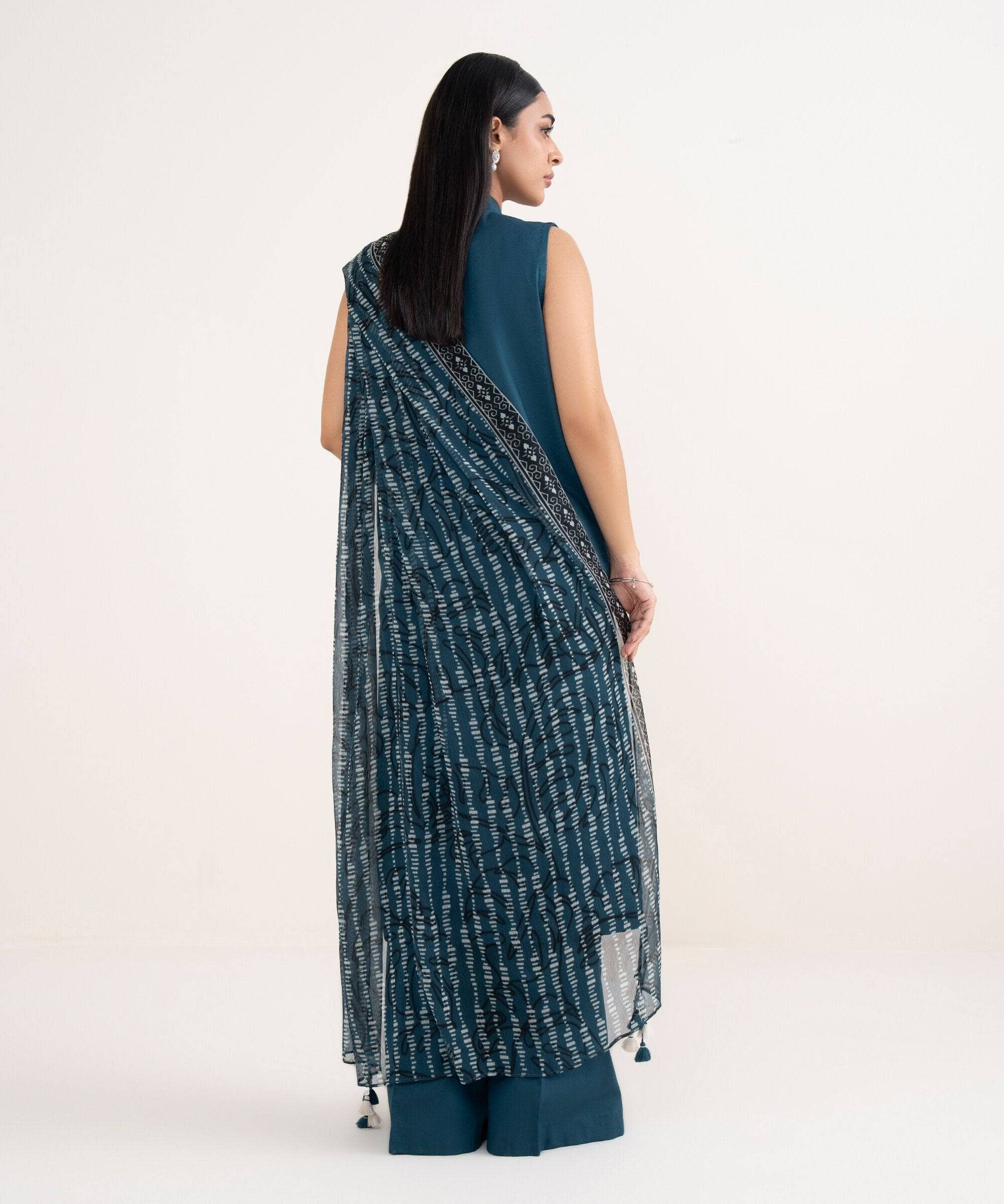 Sapphire Winter Essentials/Embroidered Textured Cotton Suit/U3PE-ST25V7-11/Teal