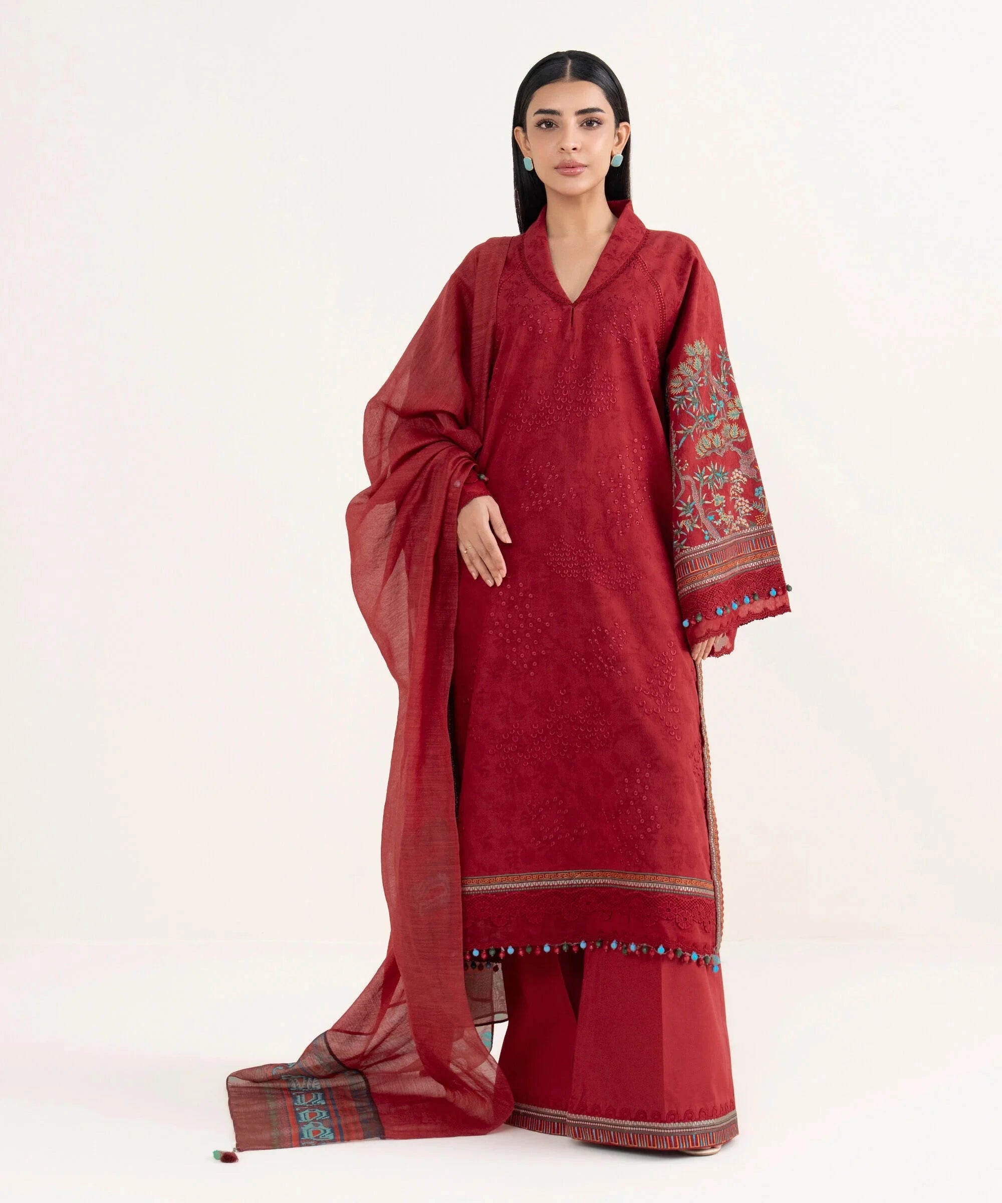 img_sapphire_pre_fall_collection_awwal_boutique