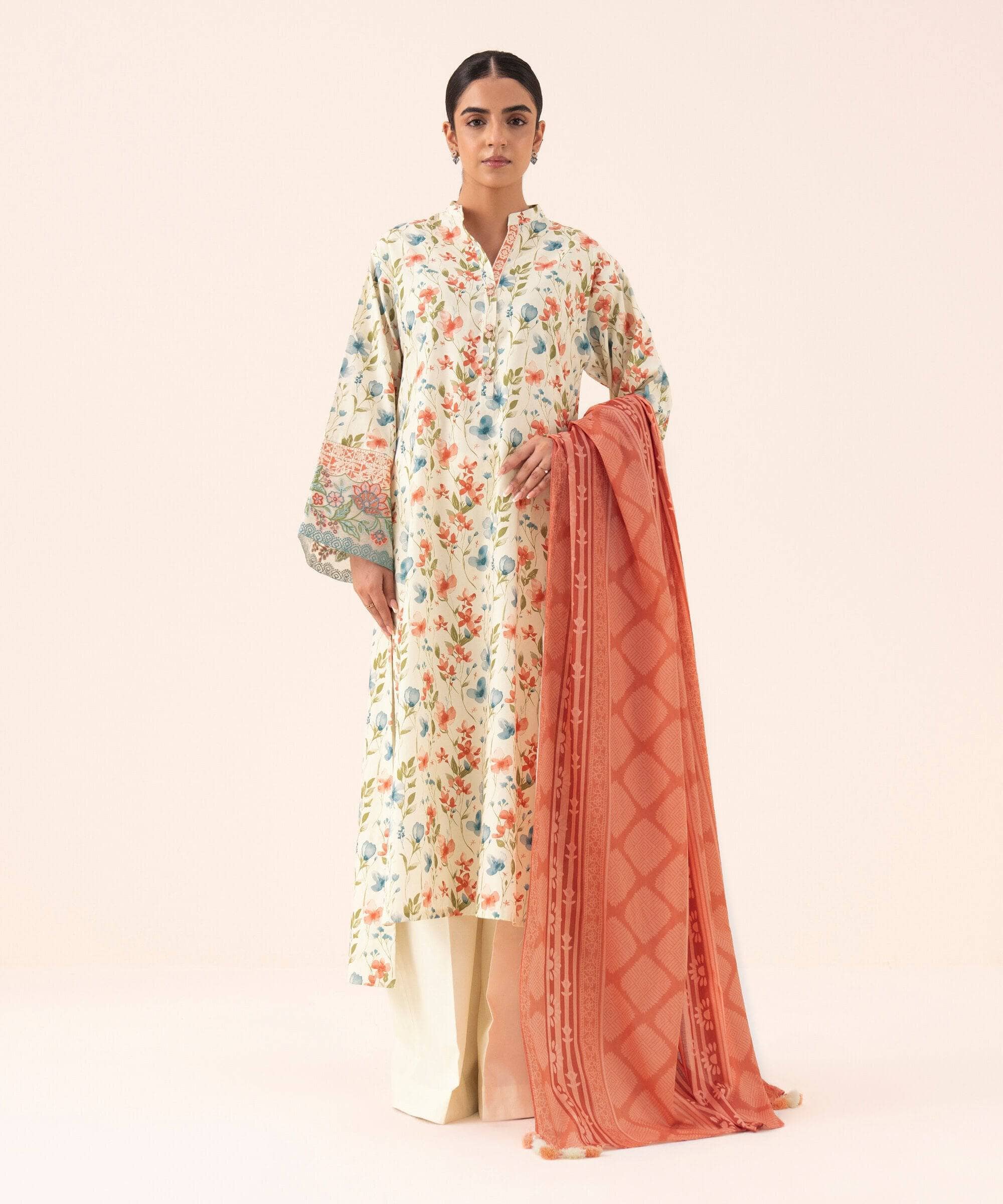 img_sapphire_pre_fall_collection_awwal_boutique