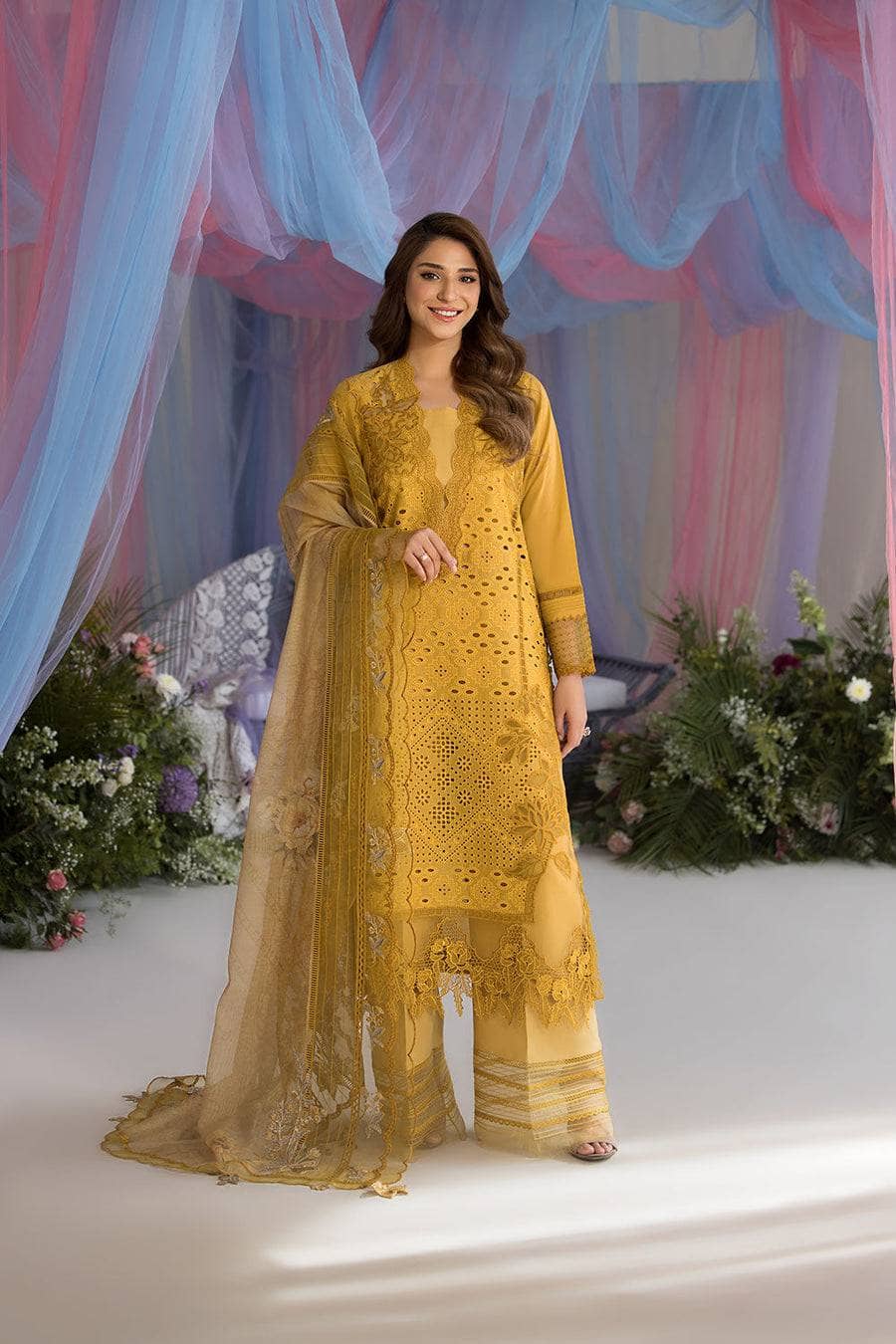 img_sobia_nazir_lawn_25_awwal_boutique