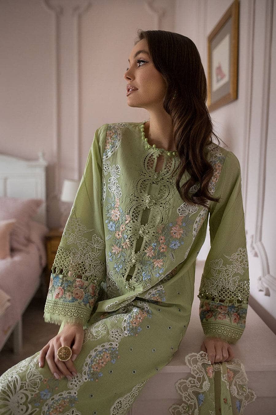 img_sobia_nazir_lawn_24_awwal_boutique