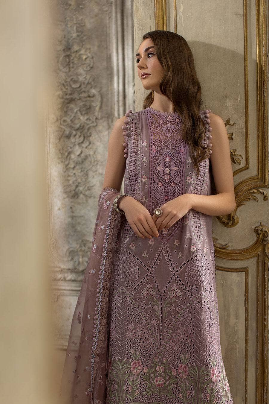 img_sobia_nazir_lawn_24_awwal_boutique