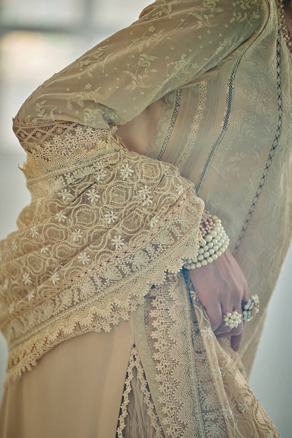 img_sobia_nazir_lawn_26_awwal_boutique