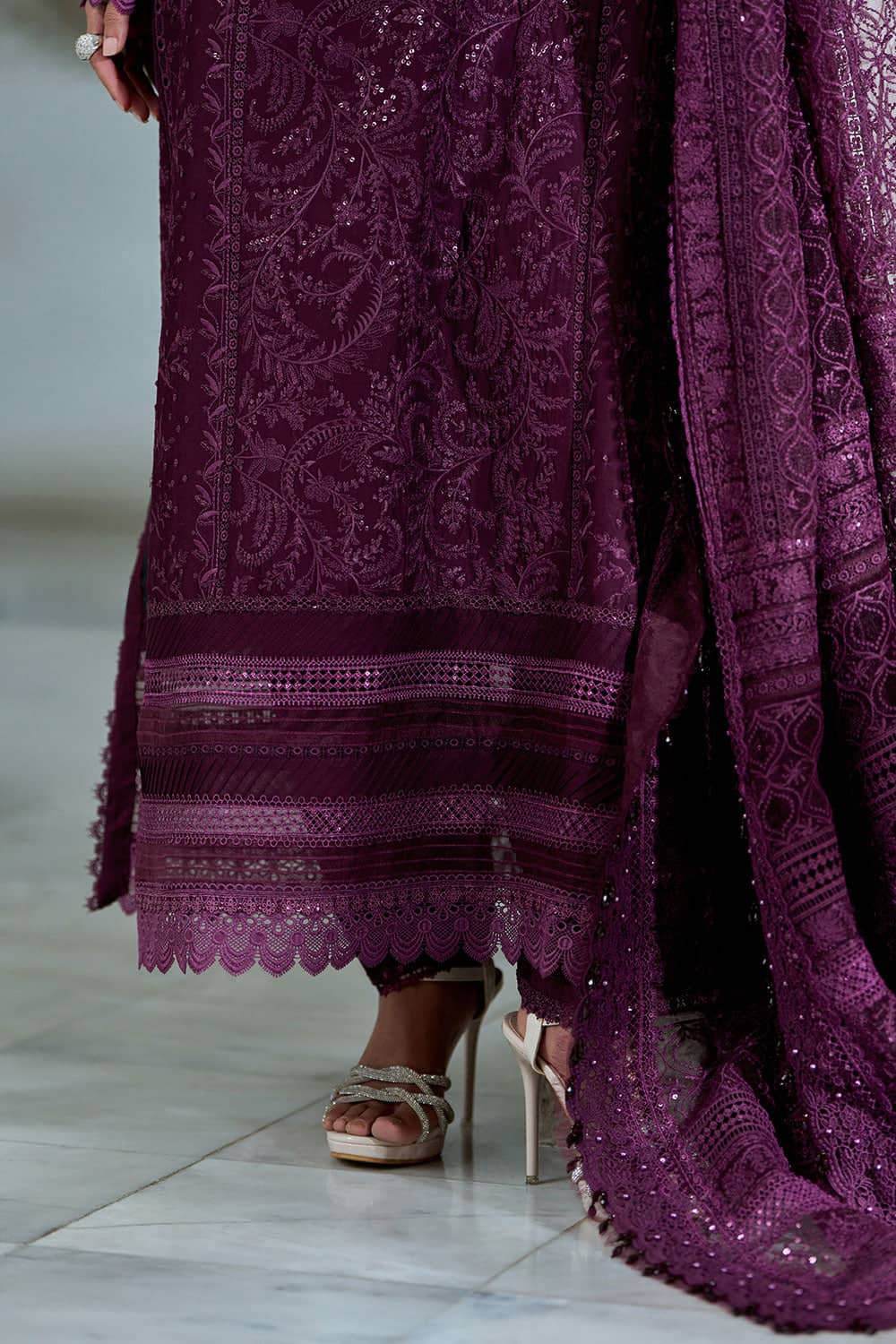 Sobia Nazir Luxury Lawn 26/3B