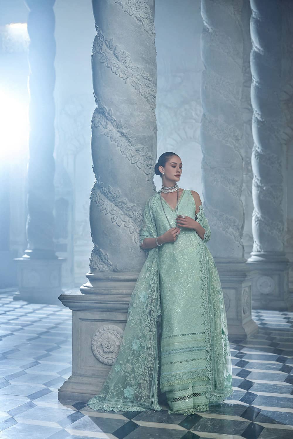 Sobia Nazir Luxury Lawn 26/4B