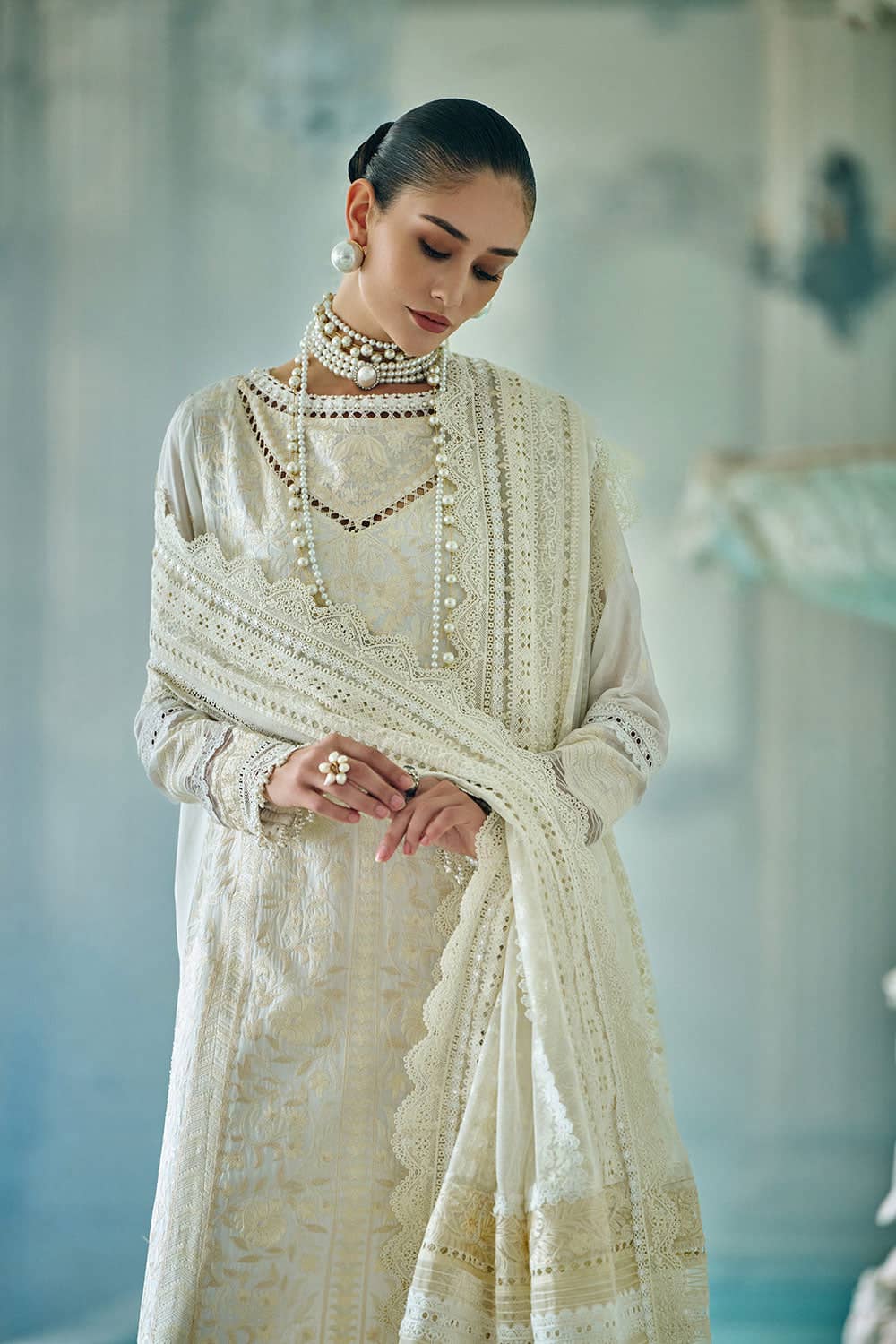 Sobia Nazir Luxury Lawn 26/9A