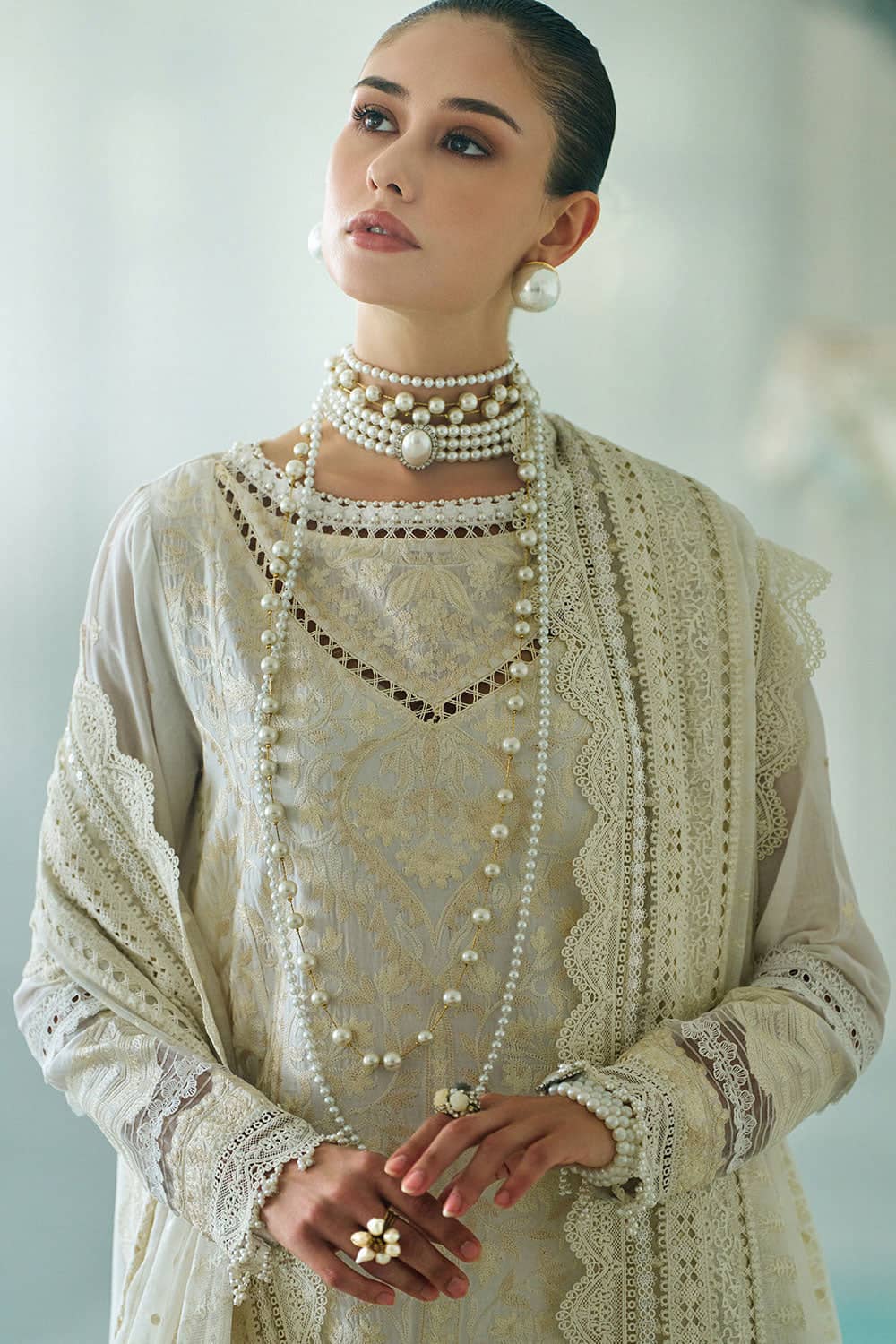 img_sobia_nazir_lawn_26_awwal_boutique