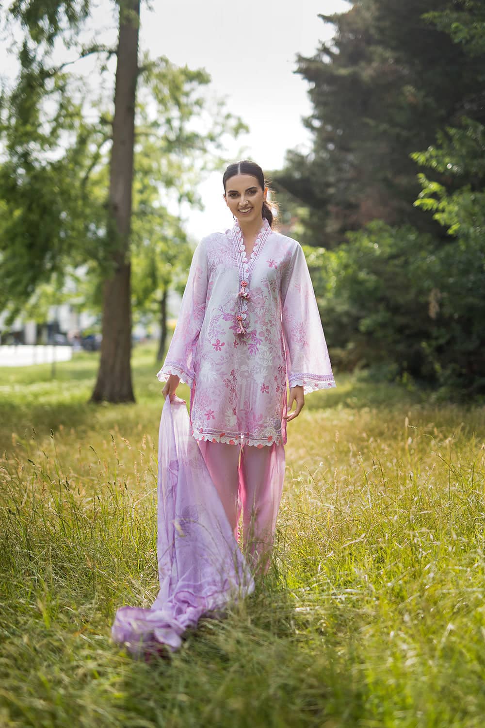 img_sobia_nazir_prihts_awwal_boutique