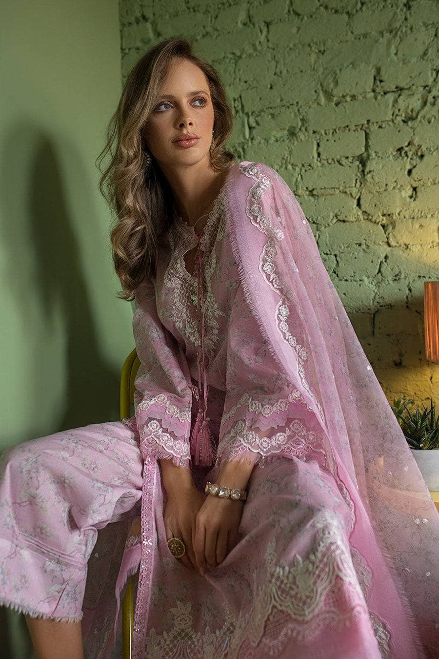 img_sobia_nazir_lawn_24_awwal_boutique