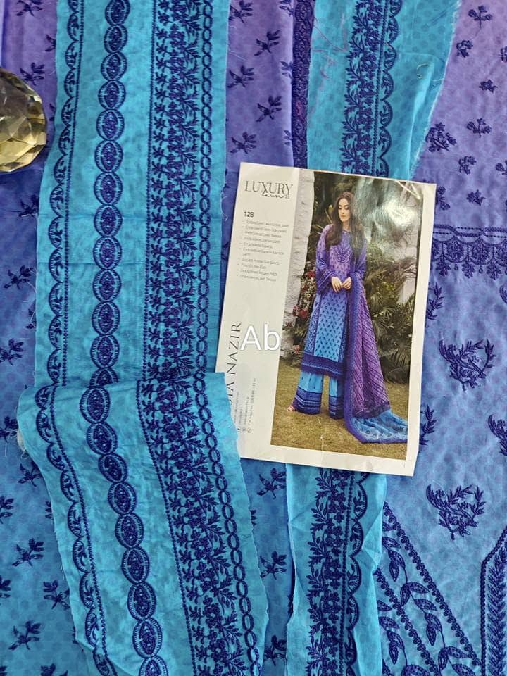 img_sobia_nazir_lawn_awwal_boutique