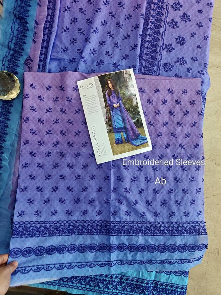 Open Pic/Sobia Nazir Lawn 25/12B