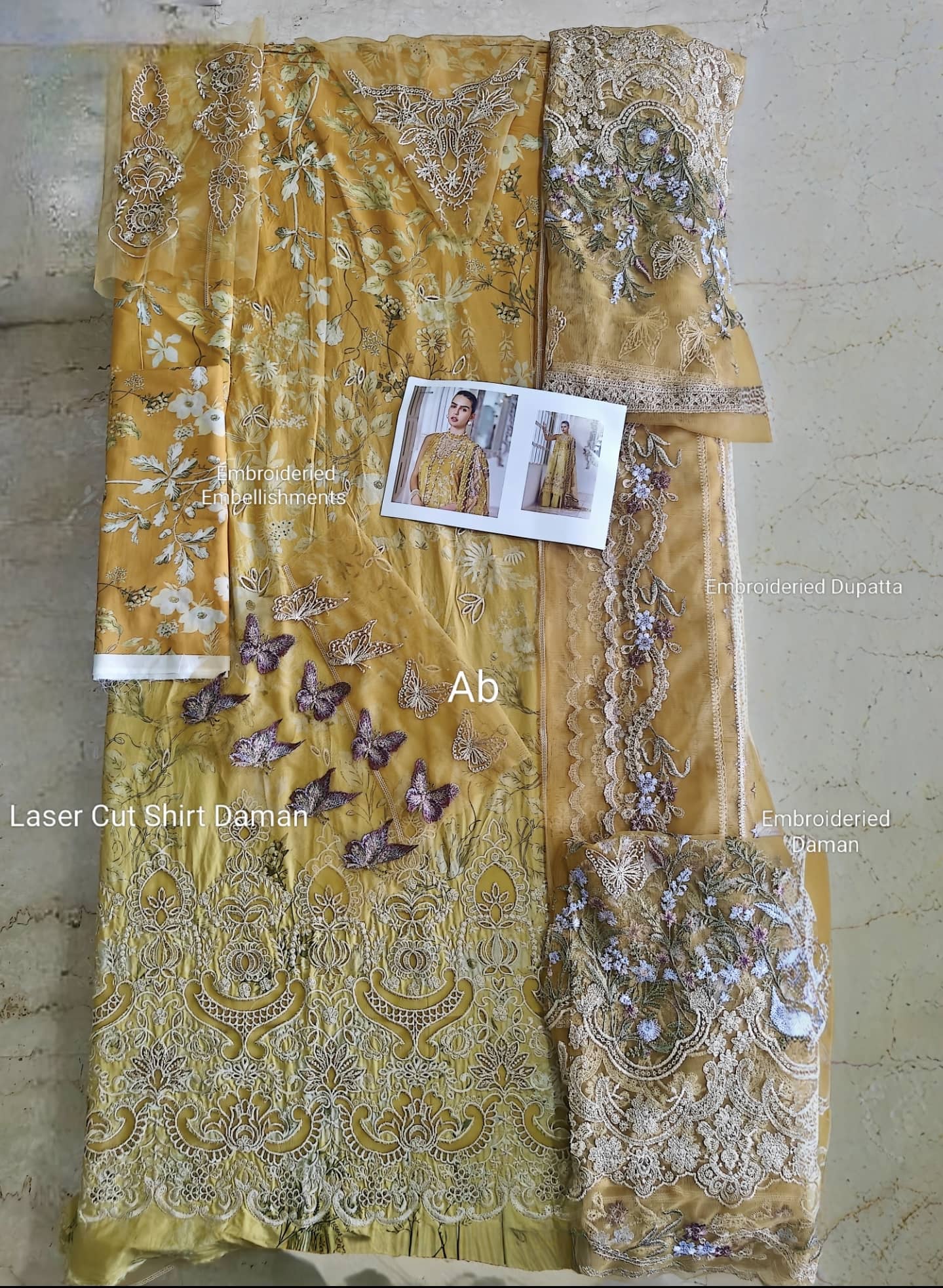 img_sobia_nazir_lawn_awwal_boutique