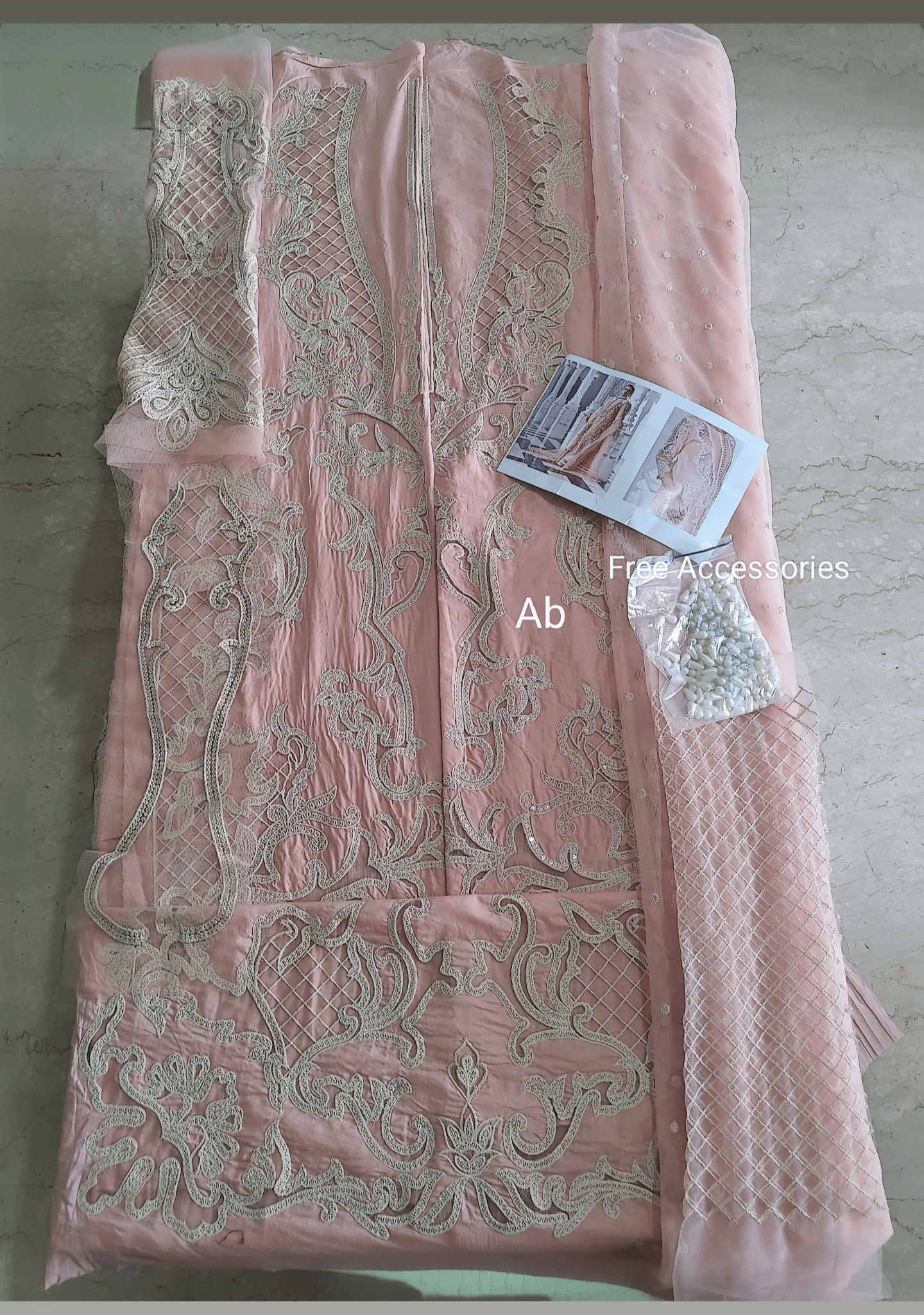 Sale‼️Open Pic/Sobia Nazir Luxury Lawn 26/5B
