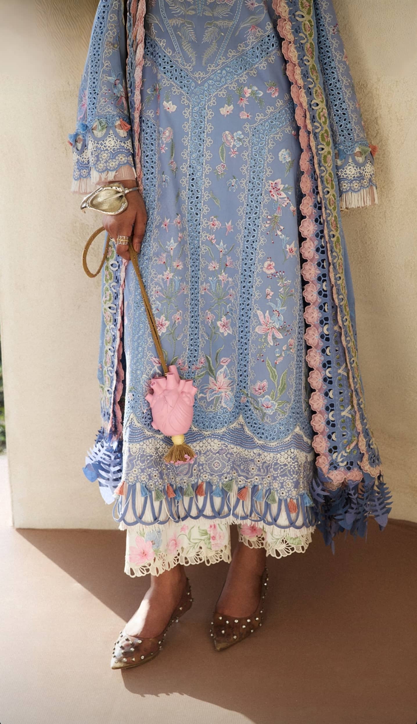 img_suffuse_luxury_lawn_26_awwal_boutique