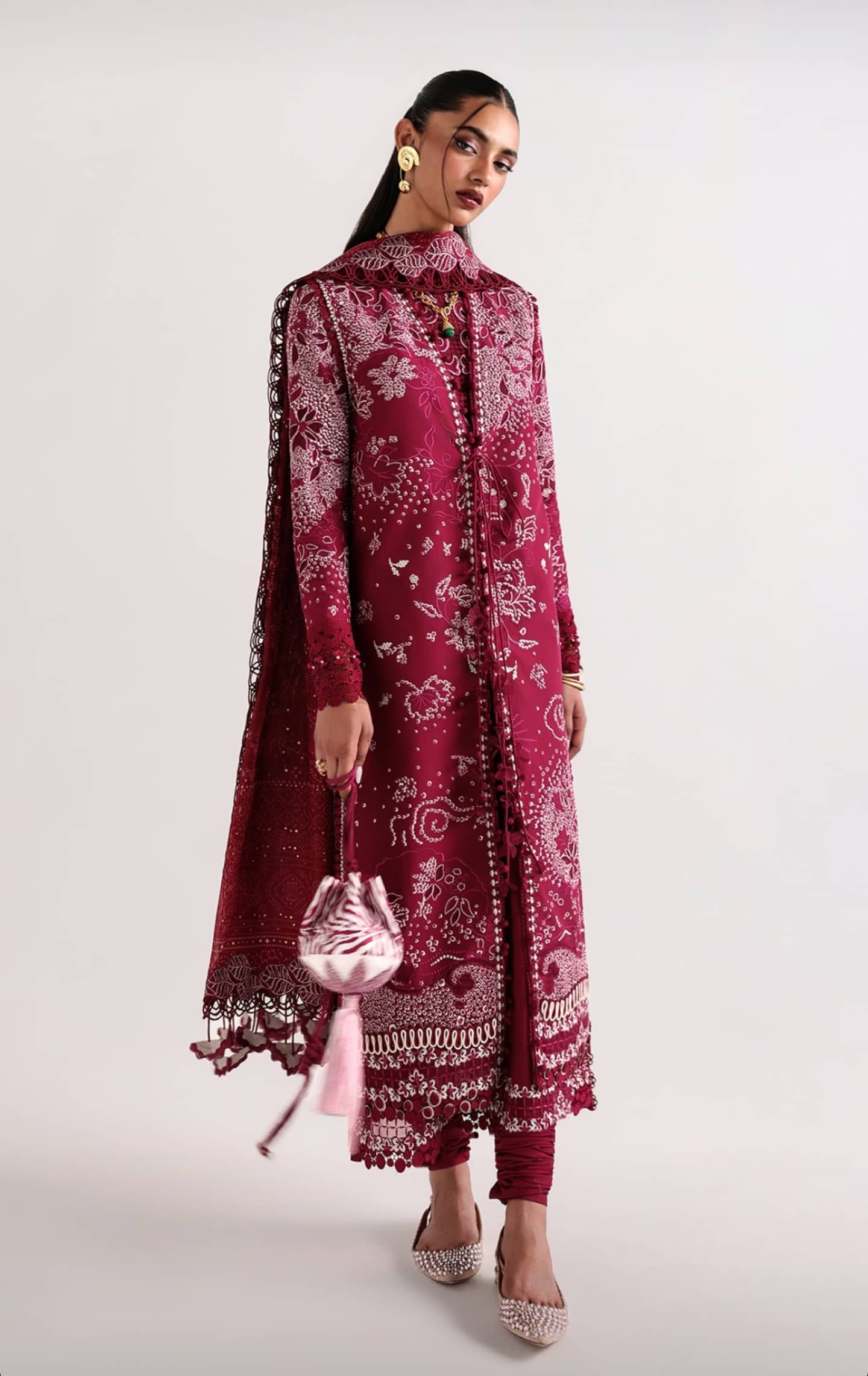 img_suffuse_luxury_lawn_26_awwal_boutique
