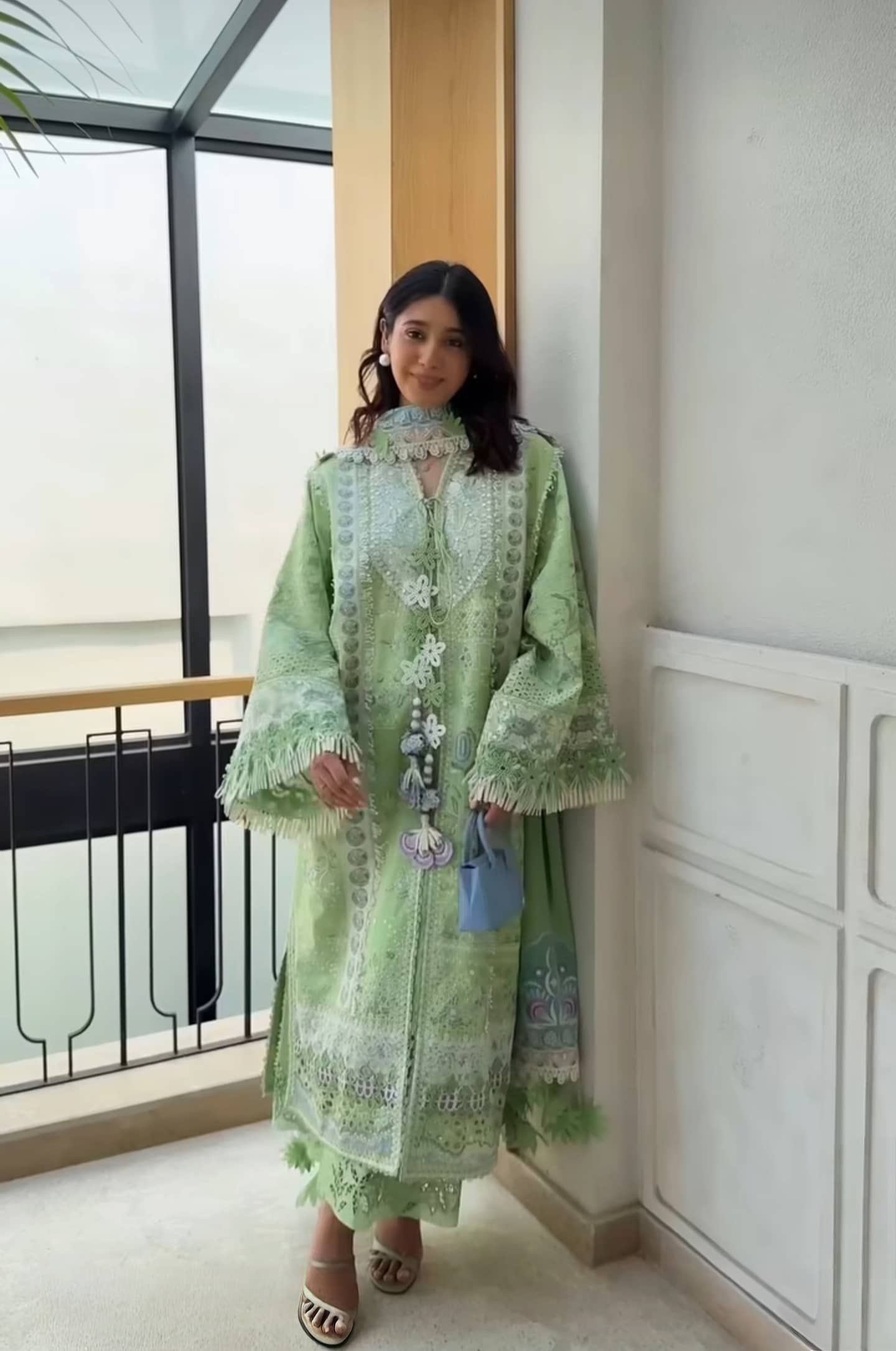 img_suffuse_lawn_awwal_boutique