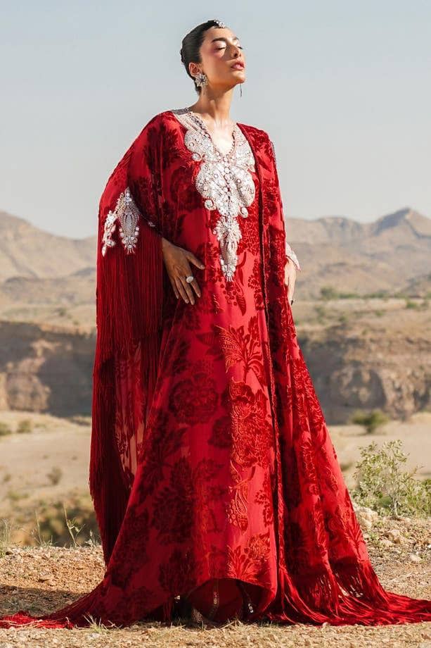 img_sana_safinaz_winter_23_awwal_boutique