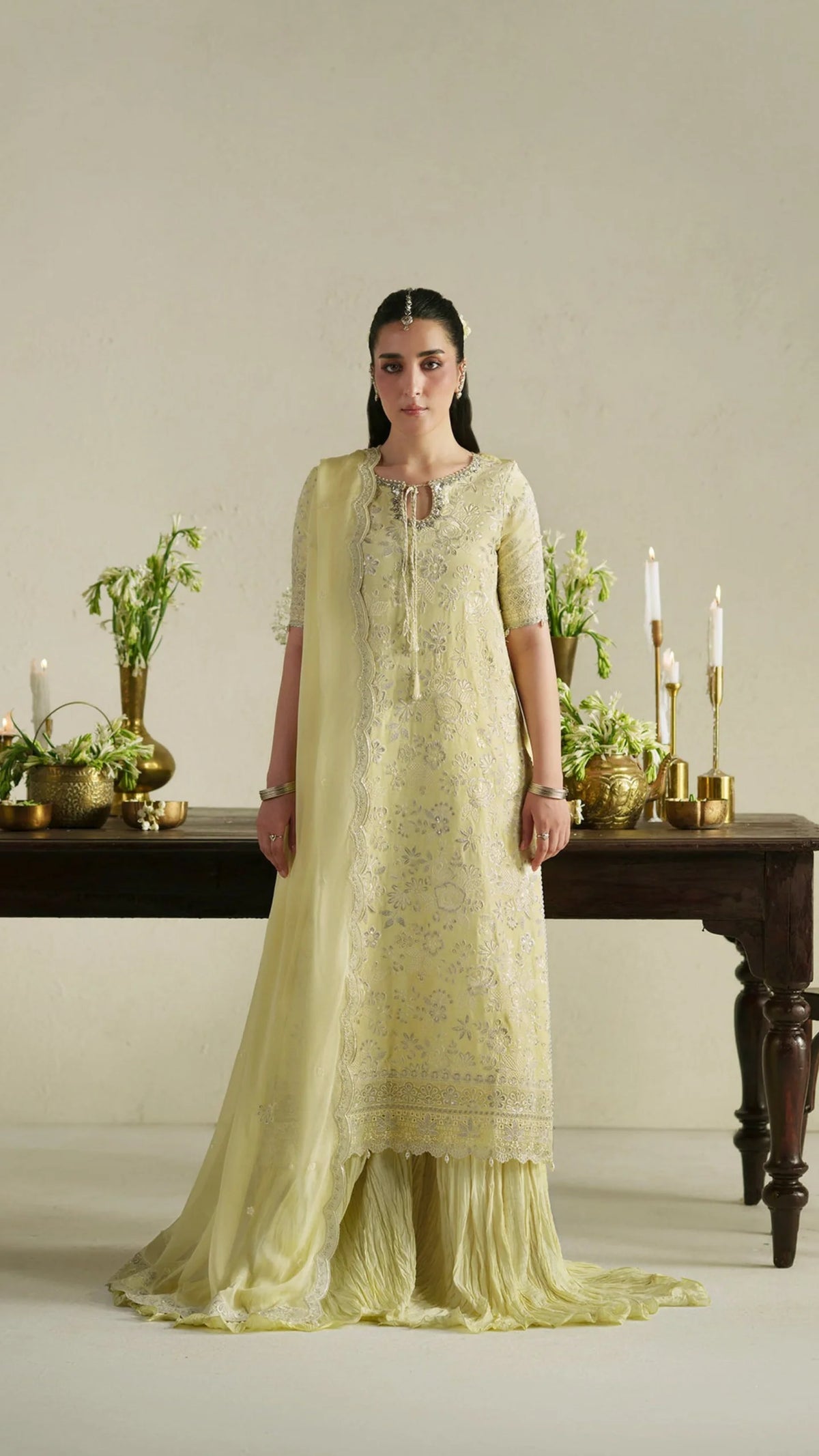 img_nureh_silk_awwal_boutique