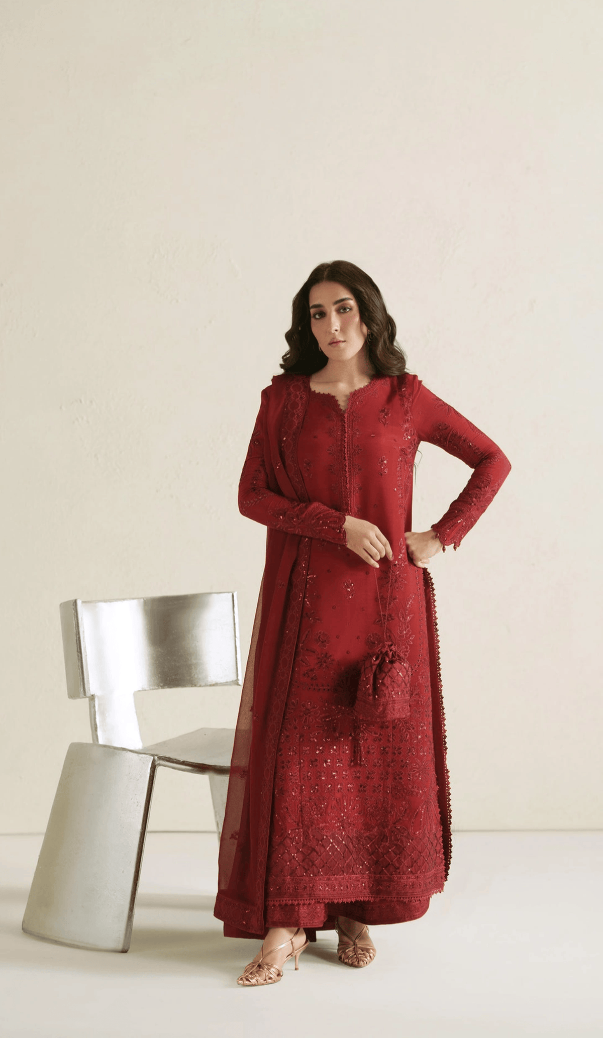 img_nureh_silk_awwal_boutique