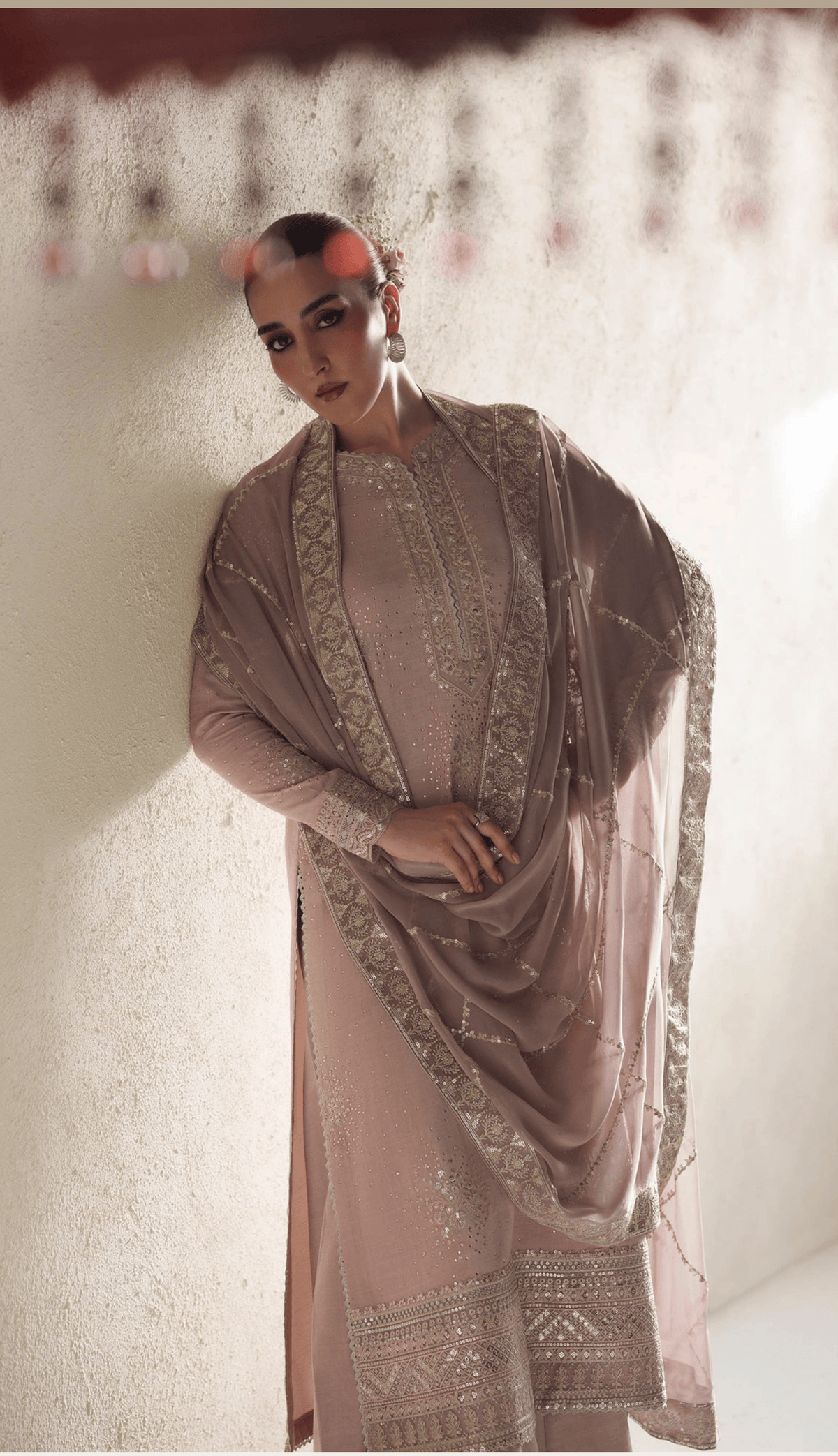 img_nureh_silk_awwal_boutique