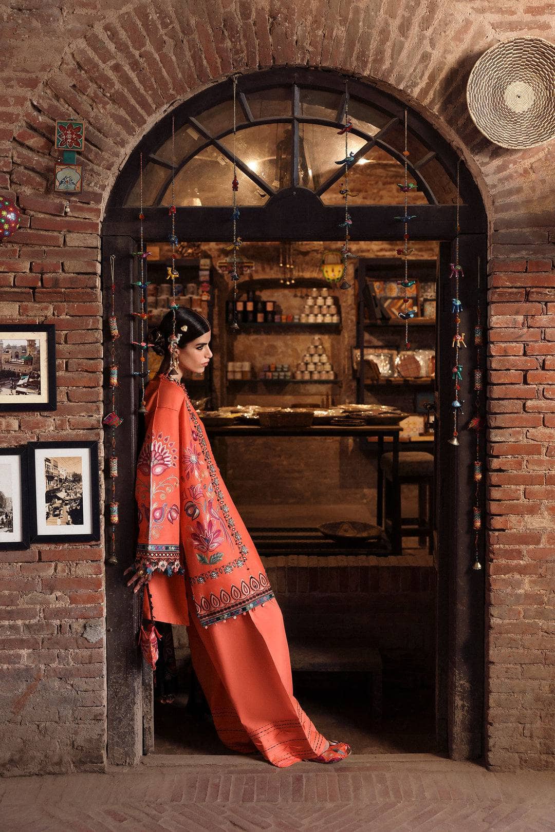 img_zaha_lawn_lawn_awwal_boutique